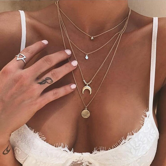Jewelry - 4 layer moon necklace